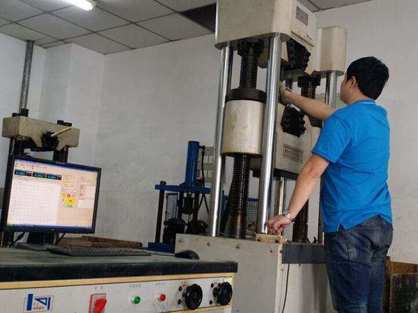 鋼材(cai)理化(hua)實驗(yan)室圖(tu)一